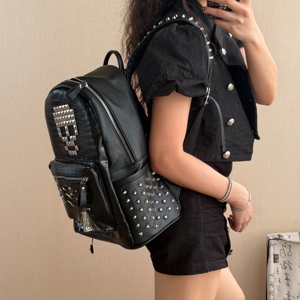 오리지널 블랙 악어 패턴 해골 리벳 백팩 핀 장식 스트 - Street Fashion Types 리뷰 및 가격